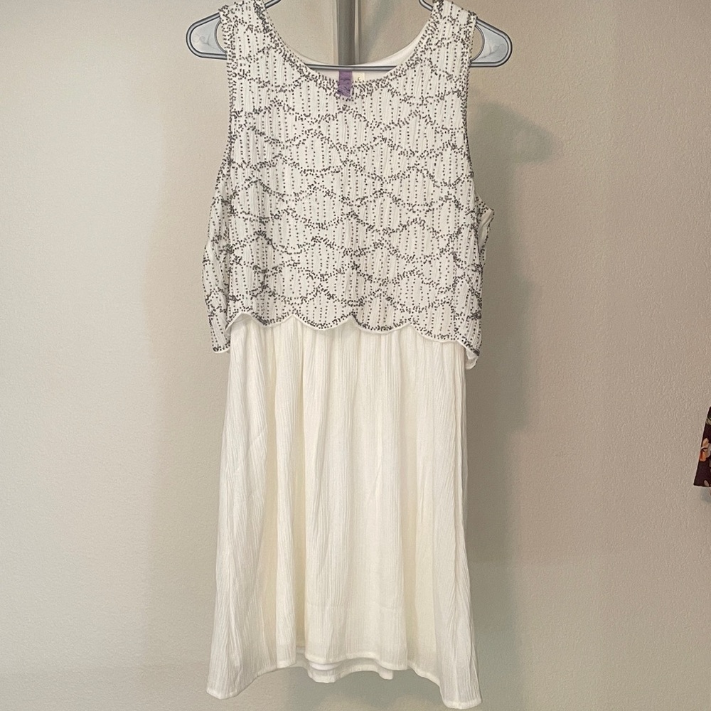 Alya Black and White Patterned Mini Dress